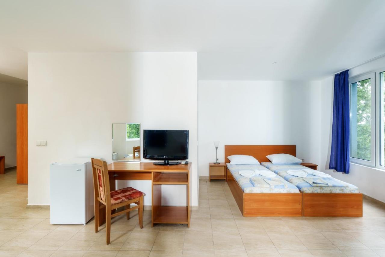 Hotel Park 2 Китен Екстер'єр фото